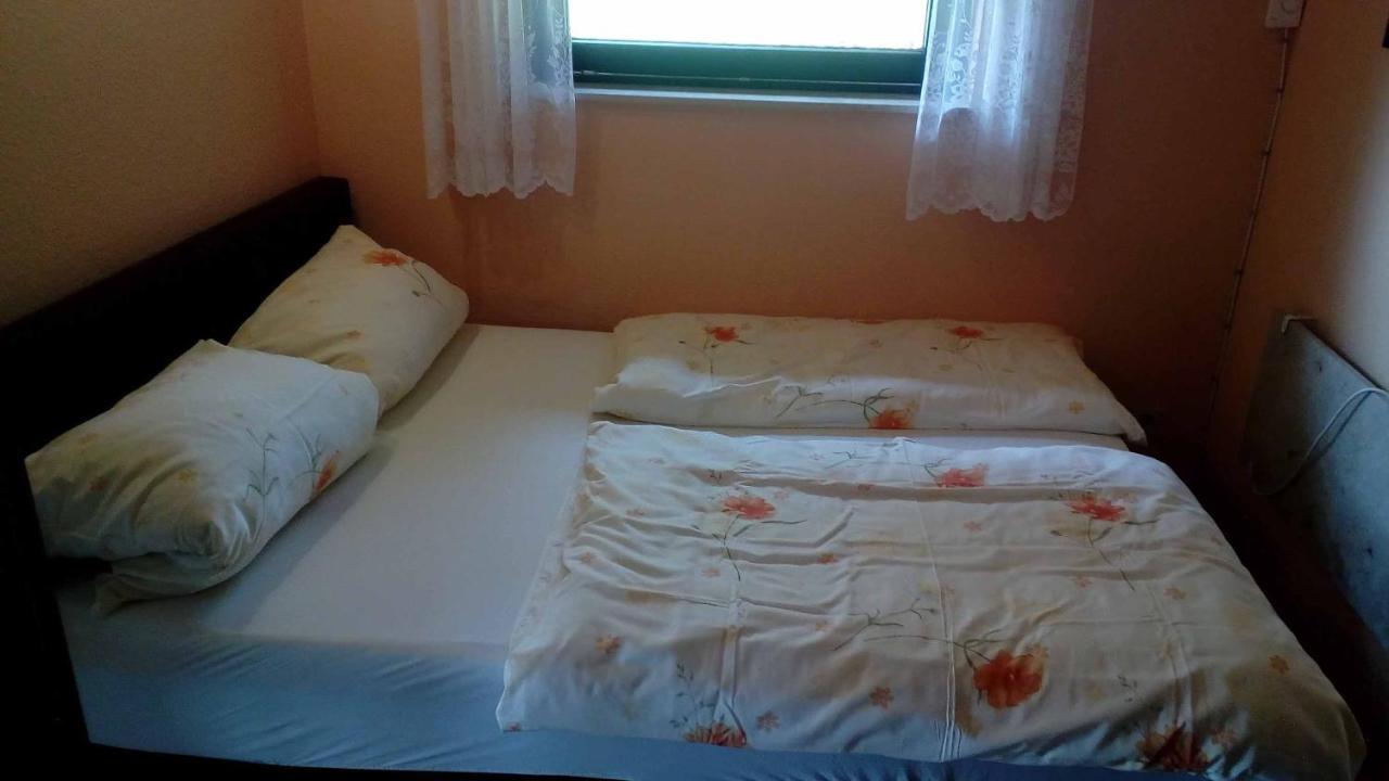 Ferienwohnung Kling Bischofsheim an der Rhön Екстериор снимка